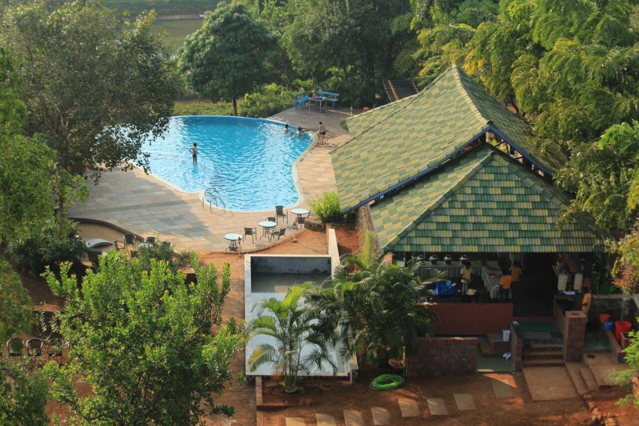 Cherilyn Monta Resort - Ratnagiri Vatul Exterior foto